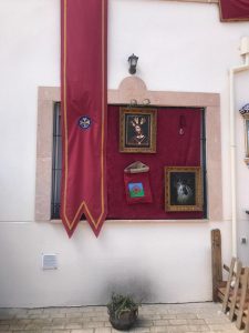 Un altar de la Hermandad de Los Gitanos.