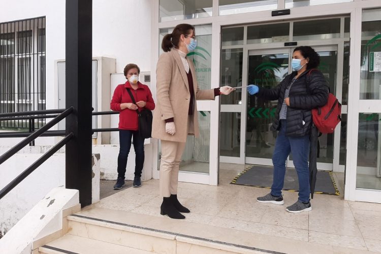 Todas las trabajadoras municipales de ayuda a domicilio dan negativo en la prueba del coronavirus