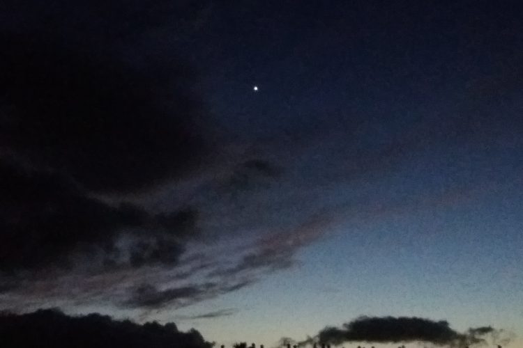 En tiempos de confinamiento en Ronda tenemos a nuestro alcance Venus, el espectacular lucero del anochecer
