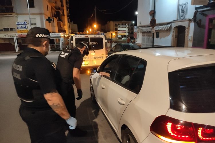 La Policía Local retoma los controles de alcoholemia, velocidad y de paseo de mascotas en las calles rondeñas