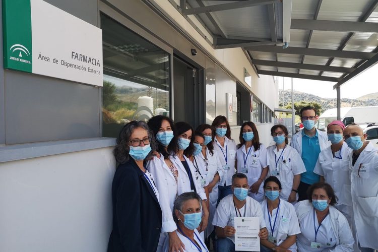 La Unidad de Farmacia del Hospital de la Serranía recibe el sello de calidad de la Consejería de Salud