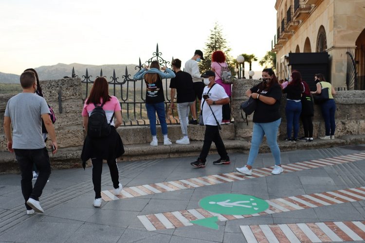 Bajan nuevamente los casos activos por Covid en la Serranía y se sitúan en 22, ocho menos que ayer