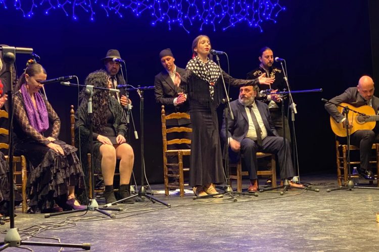 La primera zambomba flamenca de ‘La Marimorena’ recupera el ambiente navideño en Ronda