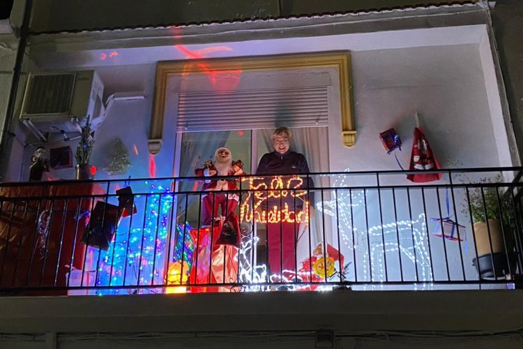 Organizan la quinta edición del concurso de balcones con decoraciones navideñas en San Cristóbal y La Harinera