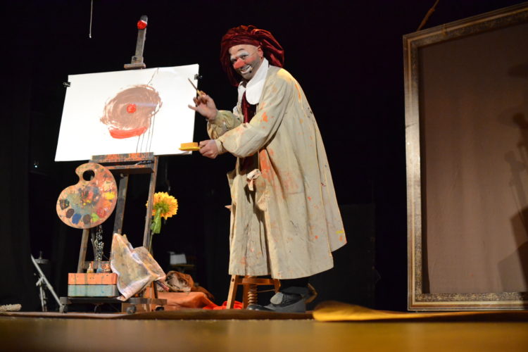 La cultura regresa al Teatro Espinel con una obra del payaso Oriolo para los más pequeños
