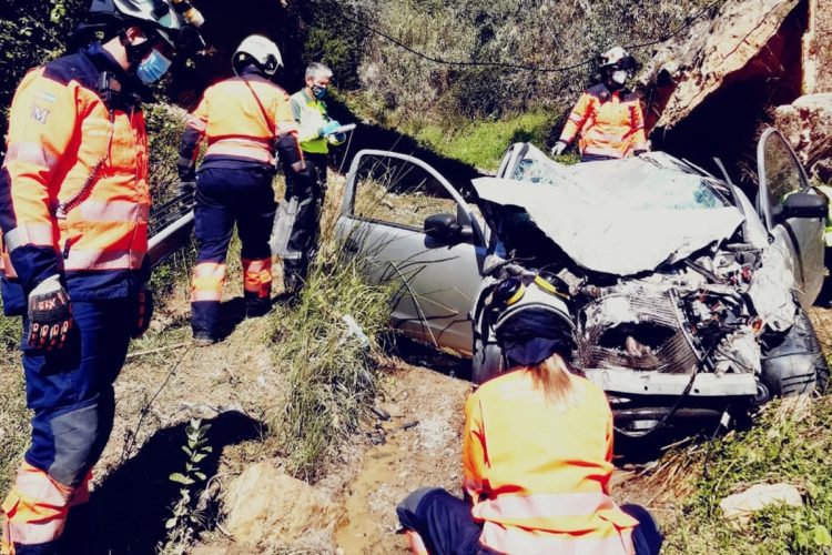 Encuentran sin vida en el interior de su coche a la mujer desaparecida en Yunquera