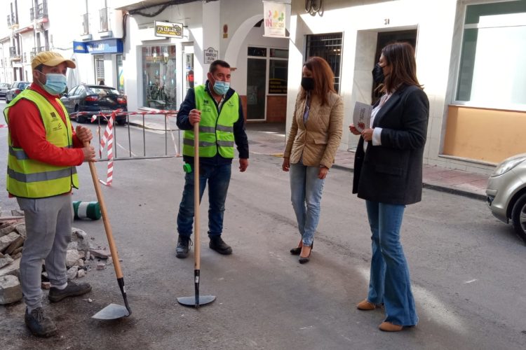 El Plan AEPSA contempla 514.000 euros para la reparación de acerados en Ronda y mejora de caminos en las pedanías