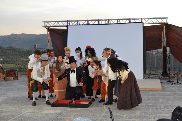 Ronda recuperó su espíritu romántico con una gala cargada de historia y de futuro