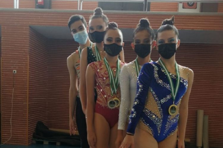 Las gimnastas del Club Agra logran numerosas medallas en los campeonatos de Isla Cristina y de Ronda