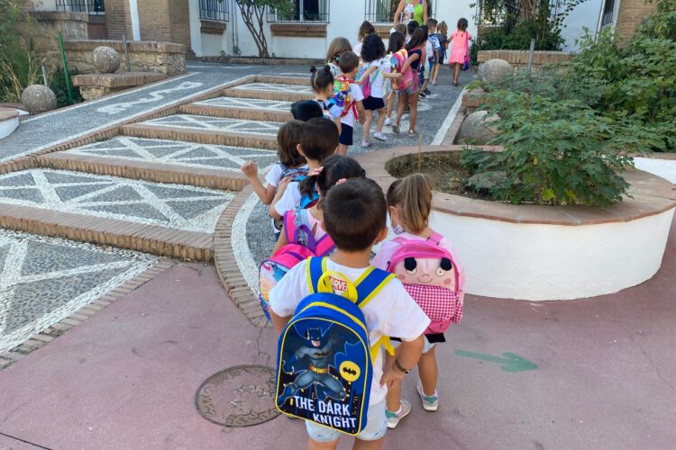 La Junta abre este jueves el plazo de matriculación para alumnos de Educación Infantil, Primaria y Especial