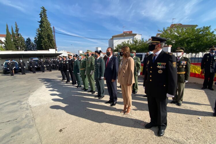 La Policía Nacional celebra Los Santos Ángeles custodios con un homenaje a los caídos y con la entrega de condecoraciones