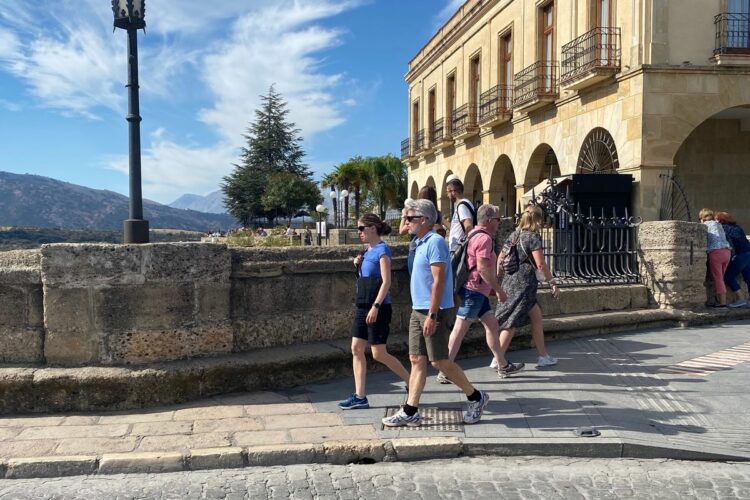 La semana arranca con un nuevo fallecimiento por Covid en la Serranía