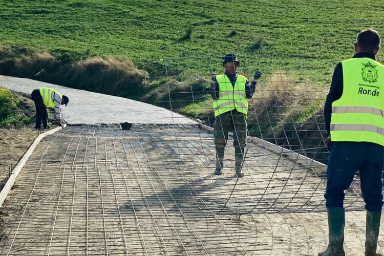 El Ayuntamiento invertirá este año 1,5 millones de euros en mejorar los caminos rurales y vías pecuarias del término municipal