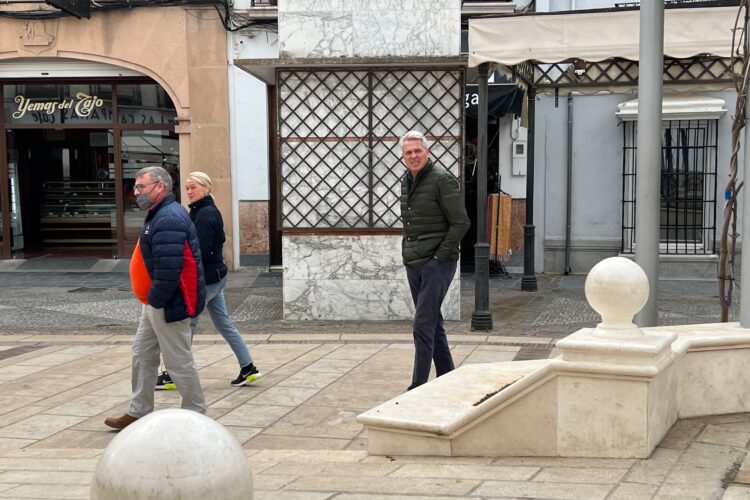 La tasa de incidencia Covid sigue por encima de los 600 puntos en la Serranía que mantiene alto el riesgo de contagios