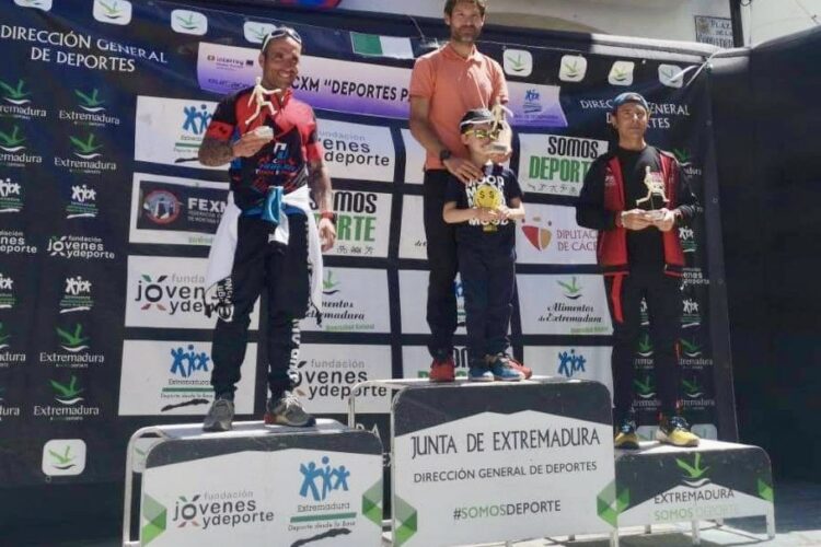 El Club Harman disputó este fin de semana seis pruebas consiguiendo numerosas medallas