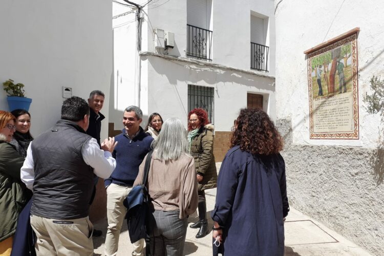 La Diputación muestra los municipios del interior con itinerarios singulares creados por sus habitantes