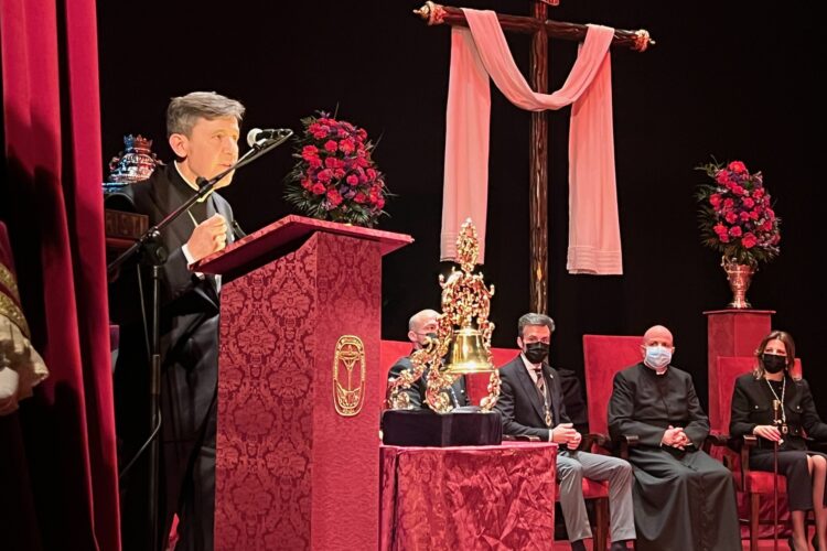 El sacerdote Juan Francisco Cardaldas ofrece un pregón muy evangélico de la Semana Santa de Ronda lleno de sentimientos y de fe