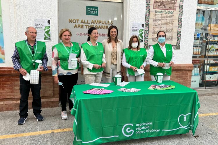 La AECC sale a la calle con su tradicional cuestación para seguir realizando estudios contra el cáncer