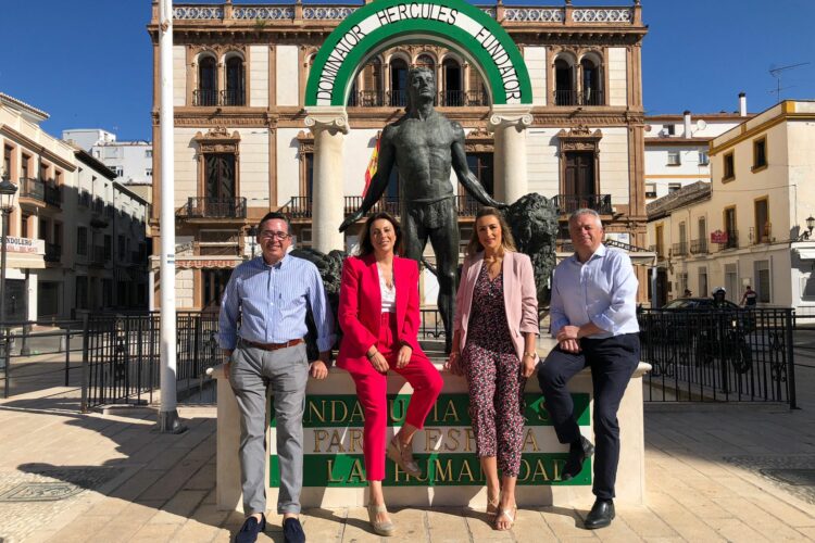 El PP de Málaga acude a las elecciones andaluzas con tres representantes de la Serranía en su lista