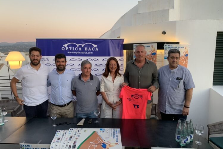 Presentación de la XXXVII edición del torneo de tenis Óptica Baca