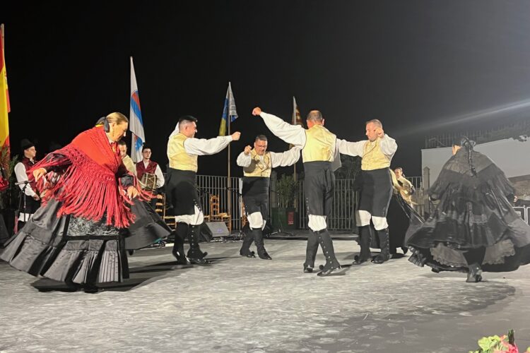 Las Galas Folclóricas traen a Ronda este año la música y los bailes tradicionales de grupos españoles