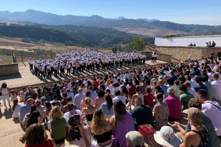 Numerosos rondeños y visitantes han participado en los actos del Día Mundial del Turismo