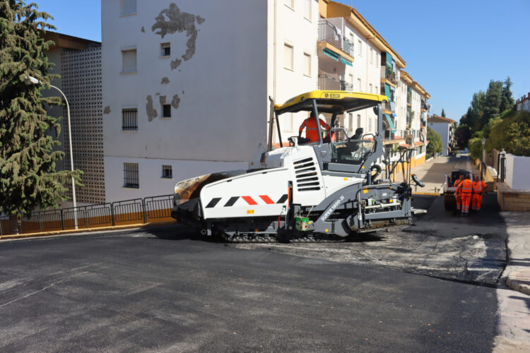 El nuevo plan de asfaltado del Ayuntamiento mejorará más de 20 calles de Ronda