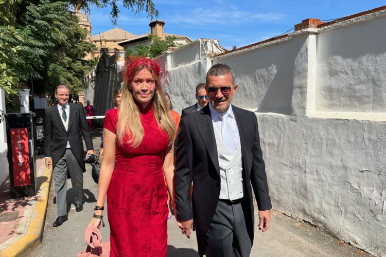 Una boda de ‘Banderas’ con el protagonista de ‘El Zorro’ en Ronda