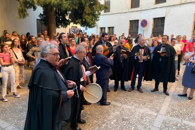 La Hermandad de la Aurora inicia un expediente ante la Junta para que el ‘Canto de la Aurora’ sea declarado Bien de Interés Cultural