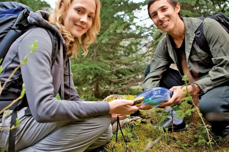 La Diputación posiciona el Bosque de Cobre del Valle del Genal en el juego de aventuras Geocaching