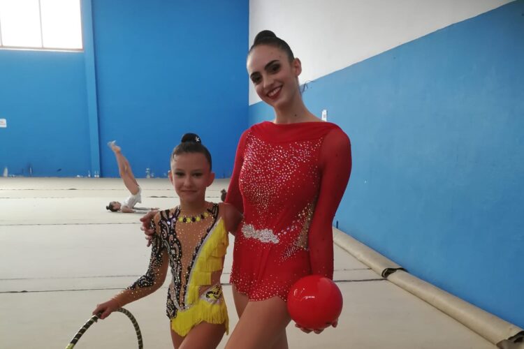 La Gimnasta Lucía Alcalá se coloca primera en la Liga Iberdrola