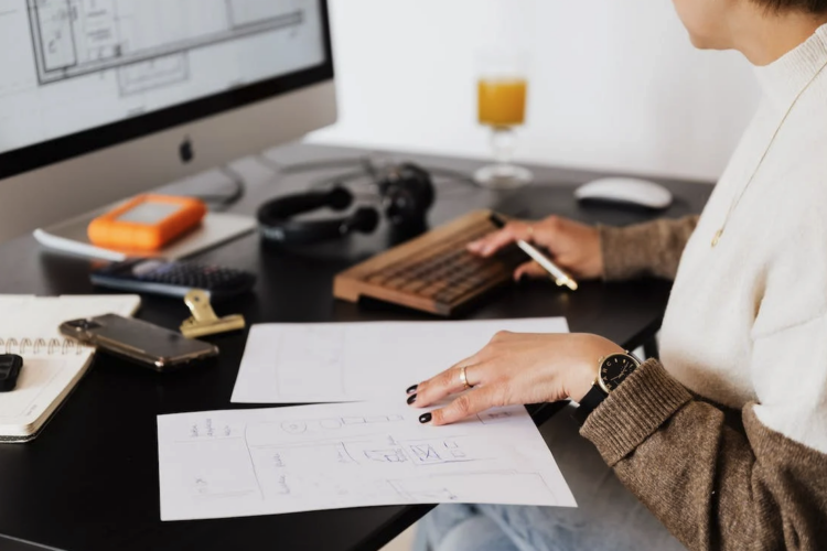 : ¿Quieres vender tu casa? En RealAdvisor podrás hacer una valoración de piso online y gratis