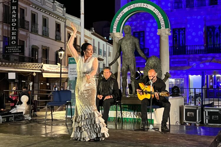 Ronda celebra el Día del Flamenco por todo lo alto
