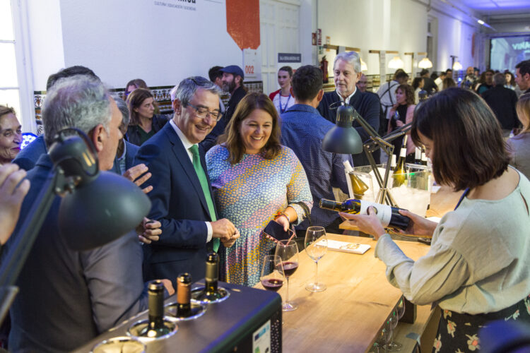 Bodegas  rondeñas participan en ‘Vinarama’, el festival enogastronómico que organiza la Diputación de Málaga