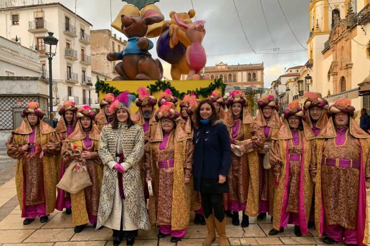 Instalan los buzones para que los niños rondeños puedan enviar sus cartas a los Reyes Magos