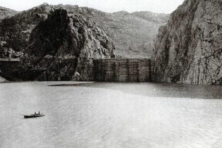 El antiguo embalse de Montejaque, que nunca llegó a tener agua, acogerá un parque con tirolinas y puentes