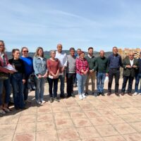 Alcaldes de la Serranía y colectivos naturalistas muestran su rechazo a la instalación de parques fotovoltaicos