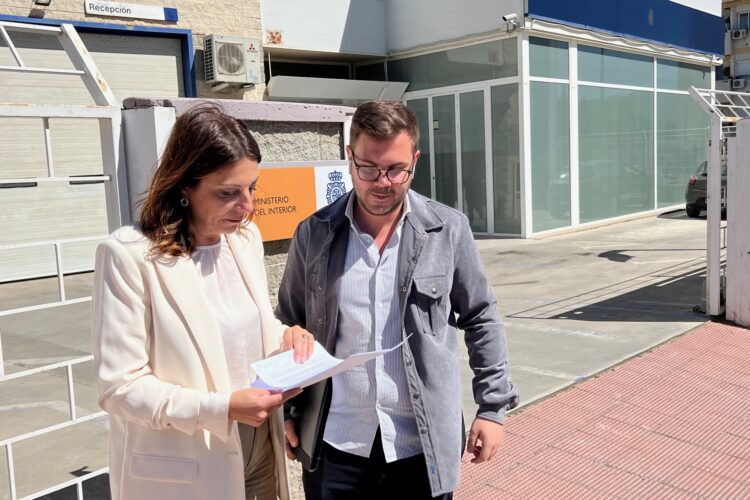 La alcaldesa acusa al PSOE de estar detrás de otra denuncia falsa contra ella y su equipo