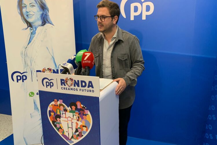 El PP afirma que ha cumplido más del 85% de su programa electoral en materia de Educación