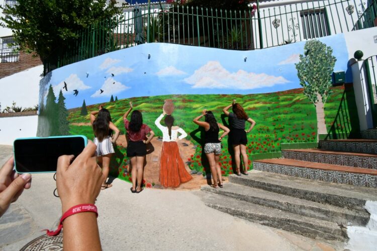 Cartajima amplía su apuesta por el turismo rural con 28 murales artísticos en sus calles