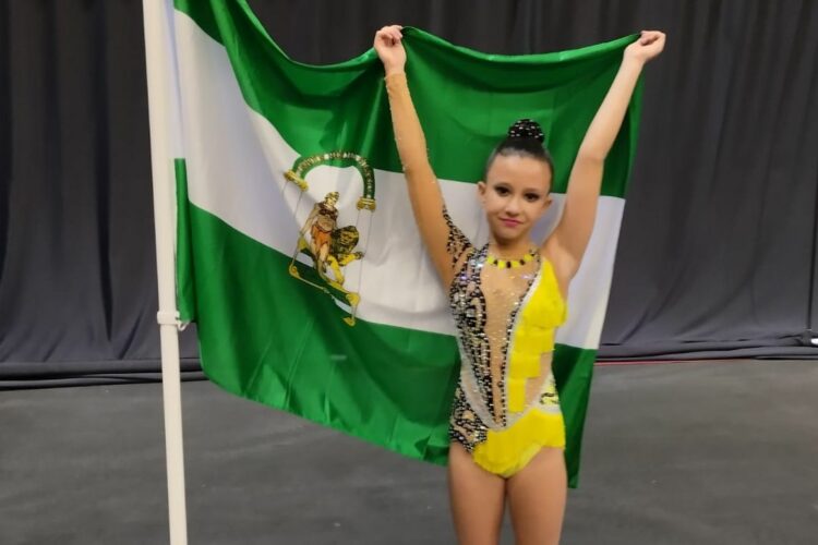 Zaira Guerrero regresa del Campeonato Base Nacional de Gimnasia Rítmica de Pamplona