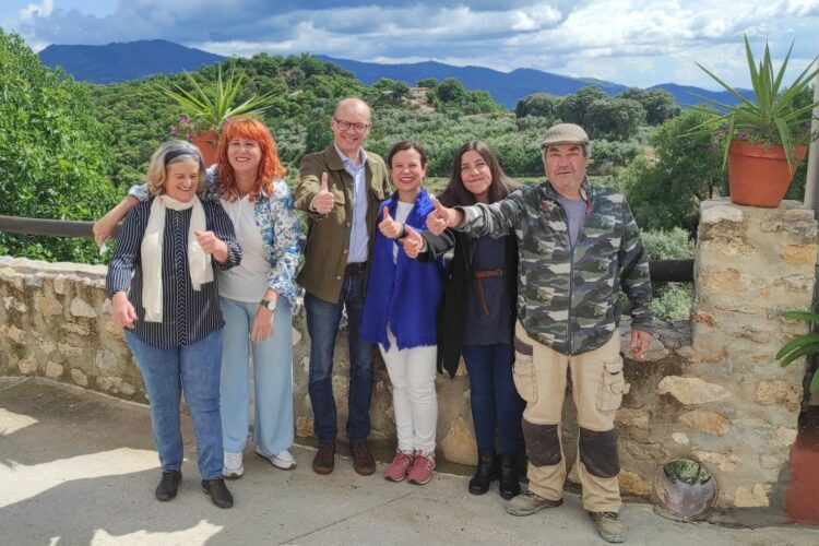 Cuatro mujeres del PP logran arrebatarle la Alcaldía de Cartajima al PSOE que llevaba 16 años gobernando el pueblo