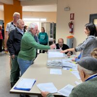 La participación aumenta levemente en las Elecciones Municipales de Ronda en las primeras horas de votaciones