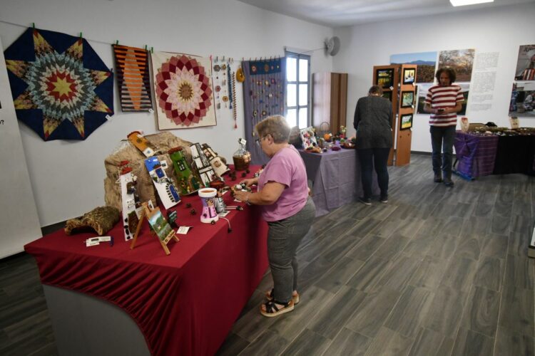 Los artesanos de Jubrique crean un nuevo espacio para dar a conocer sus trabajos