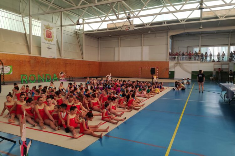 El Club Agra cierra el curso de gimnasia rítmica con el Torneo de Escuelas de las Sierras 2023