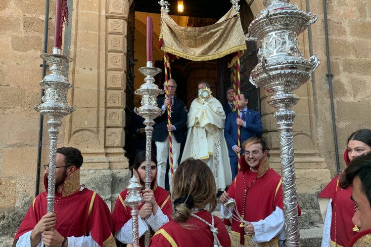 Regresa la tradicional fiesta del Corpus Chiquito a la barriada de La Ciudad