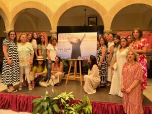 Numerosos familiares y amigos han asistido a la presentación del Cartel de Cante Grande de Ronda.