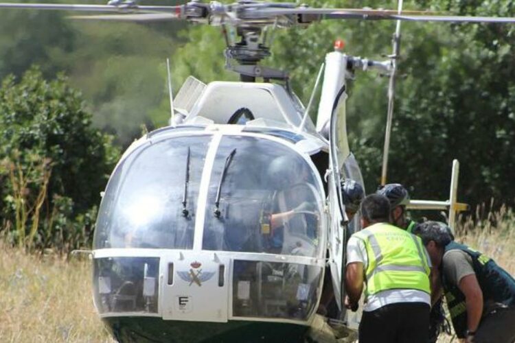 La Guardia Civil rescata a un senderista desvanecido por un golpe de calor en el Parque Natural de la Sierra de Grazalema