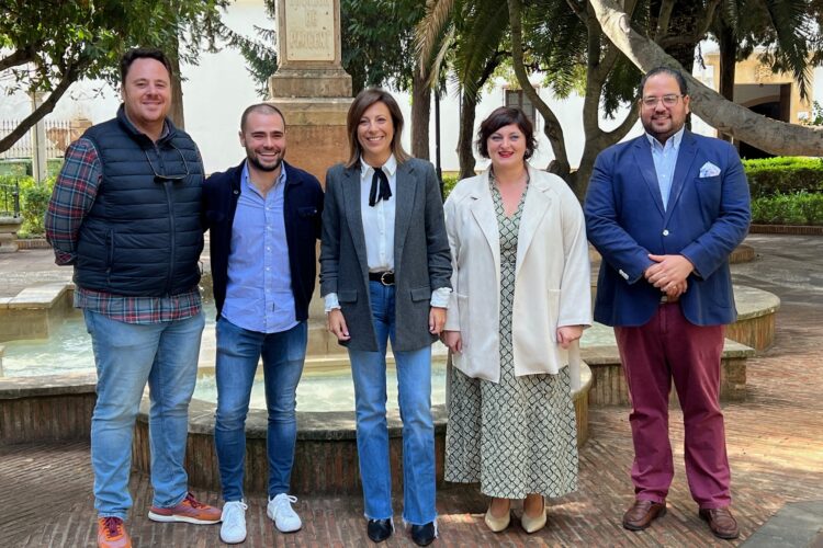 Ronda presenta a las tres personas que encarnarán este año a los Reyes Magos