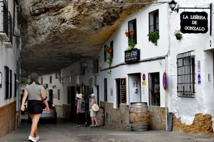 La Bonoloto deja 2,4 millones de euros en Setenil de las Bodegas